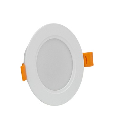 5W Innfellingsspot Ø9,5cm - Sprutsikker, 230V, IP54, Hull: 7,2cm / 3,1cm høy, rund, hvit kant 5W Innfellingsspot Ø9,5cm - Sprutsikker, 230V, IP54, Hull: 7,2cm / 3,1cm høy, rund, hvit kant