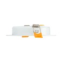 8W Innfellingsspot Ø11,8cm - Sprutsikker, 230V, IP54, Hull: 9,2cm / 3,1cm høy, rund, hvit kant
