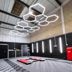 Taklamper Hexagon LED 5 felt komplett sett - RA95, 168W. inkludert strømtilkobling