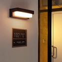 Solcelle sensor CCT vegglampe - 3 lysfarger, svart, firkantet, skumringssensor, IP54